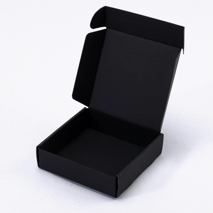 Cartoni ondulati nero opaco Scatole di spedizione per biancheria intima Scarpe regalo cartone di posta pieghevole 6