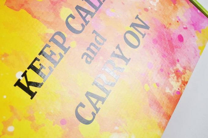 Imballaggio ondulato a taglio stampato Spedizione Postale Scatole di posta ondulate a colori lucidi 9